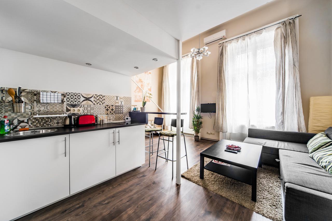 Erzsébet Apartmanok Budapest Exterior foto
